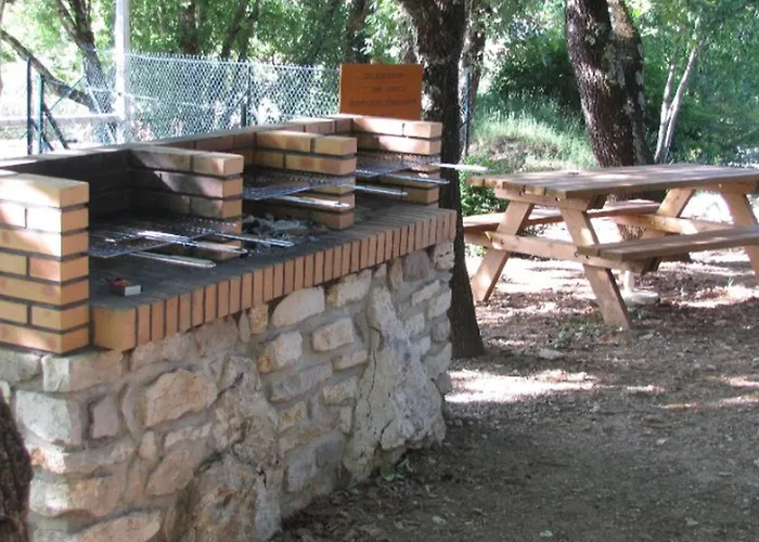 3 Pièces Avec Terrasse à - Api-1-52-1395 *