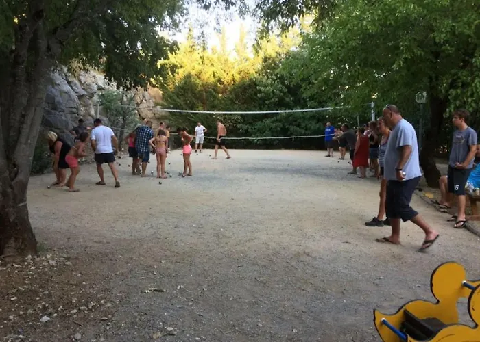 Κάμπινγκ 3 Pieces Avec Terrasse A - Api-1-52-1395 *